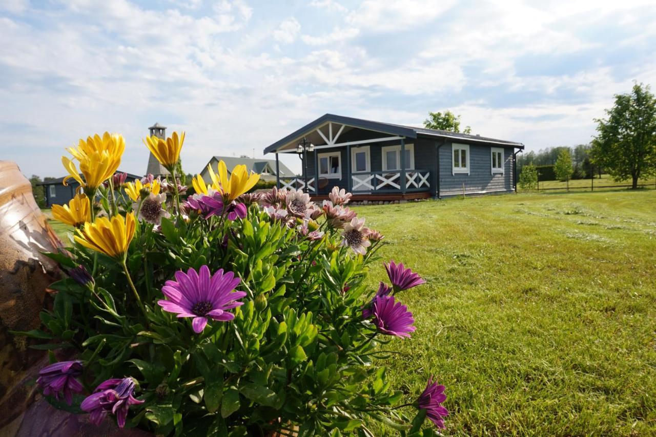 R&M Resort Petkeniskes Экстерьер фото